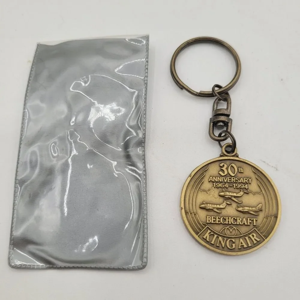 Vtg Pendant‎ Keychain: 1994 Beech Aircraft Beechcraft King Air 30th Anniversary